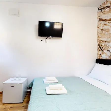 Sobe 1-2-3 Apartment